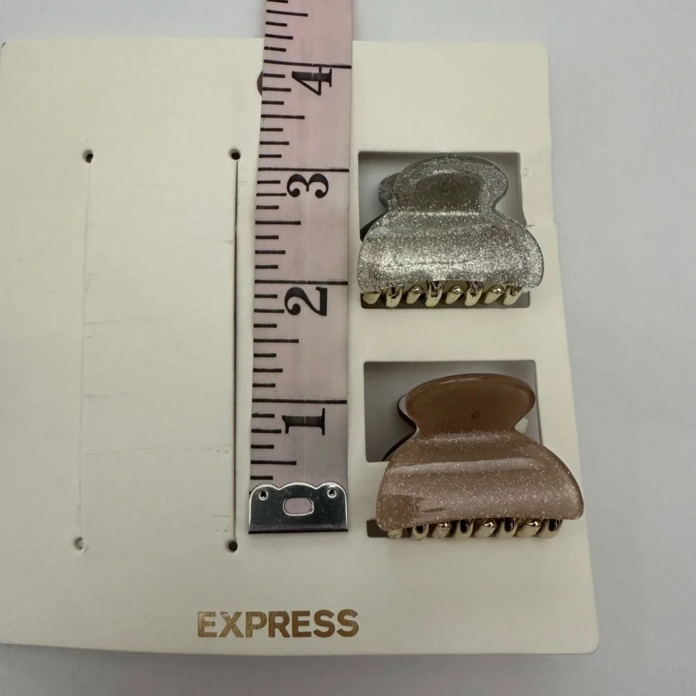 Express Miscellaneous Hair Clips in Gold 2019